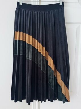 See U Soon Pleated Velvet Midi Skirt, Size XS/S/ EU 38